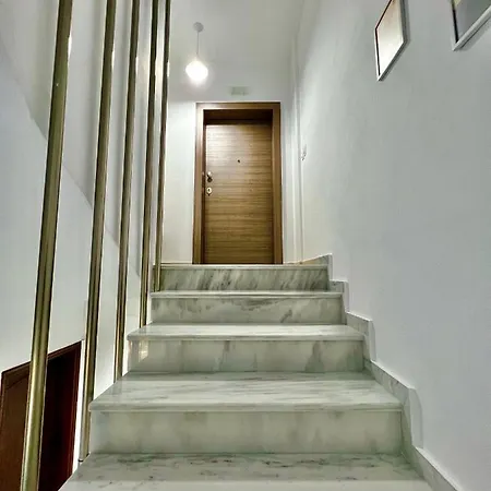 Aliki's House Apartment *